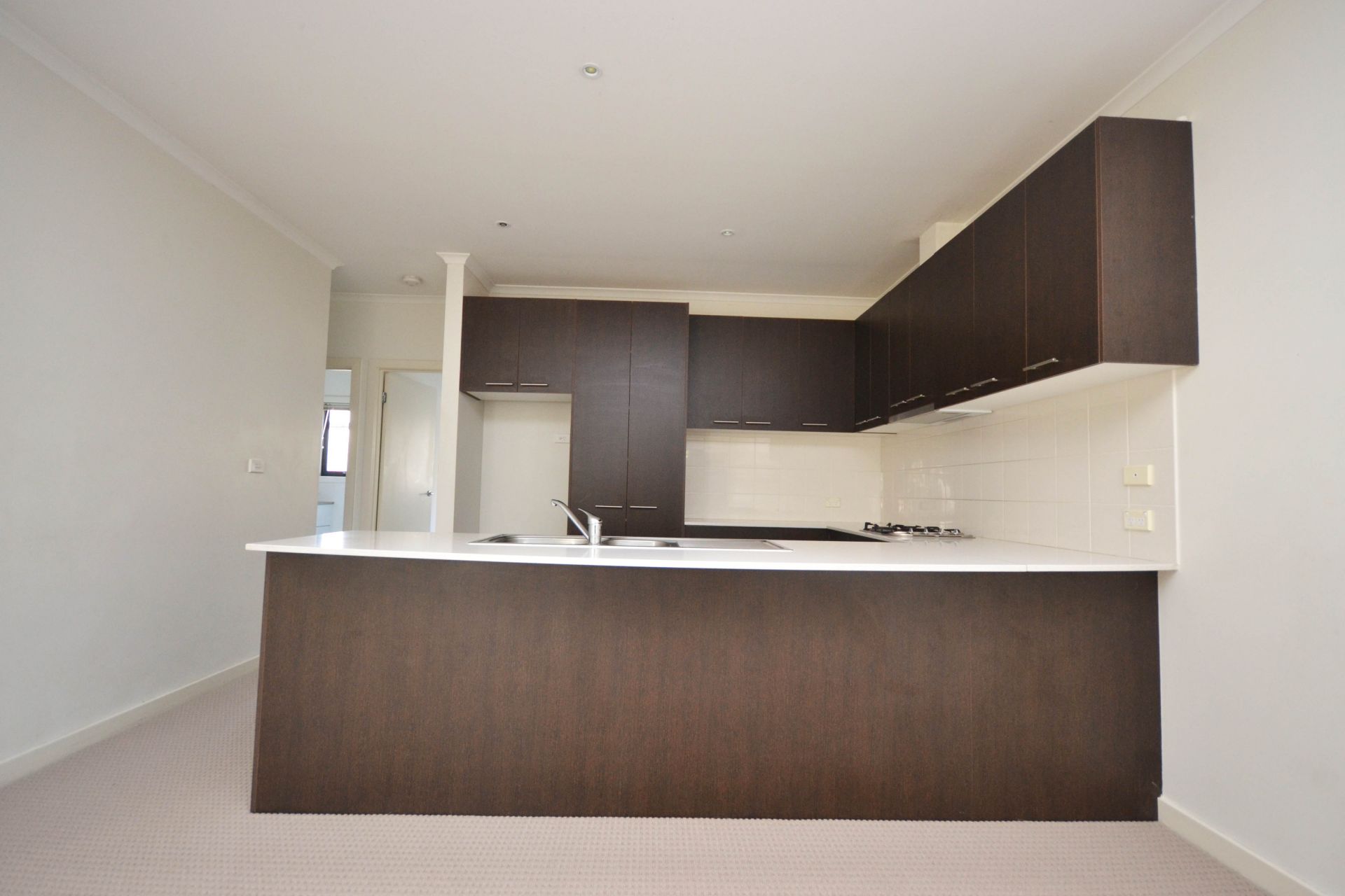 GREAT SIZED TOWNHOUSE