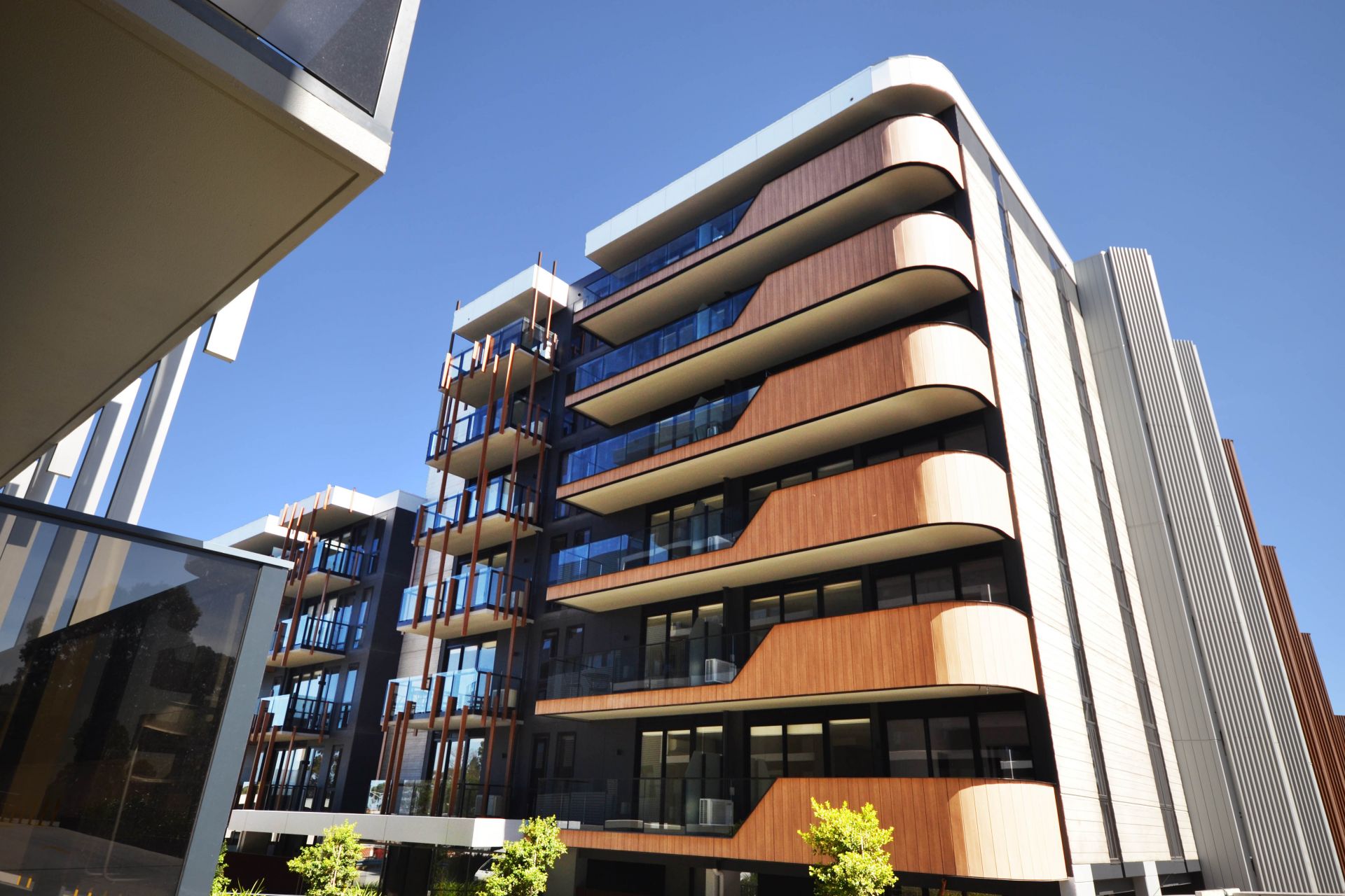 AS NEW - 1 BEDROOM + 1 FLEXI
