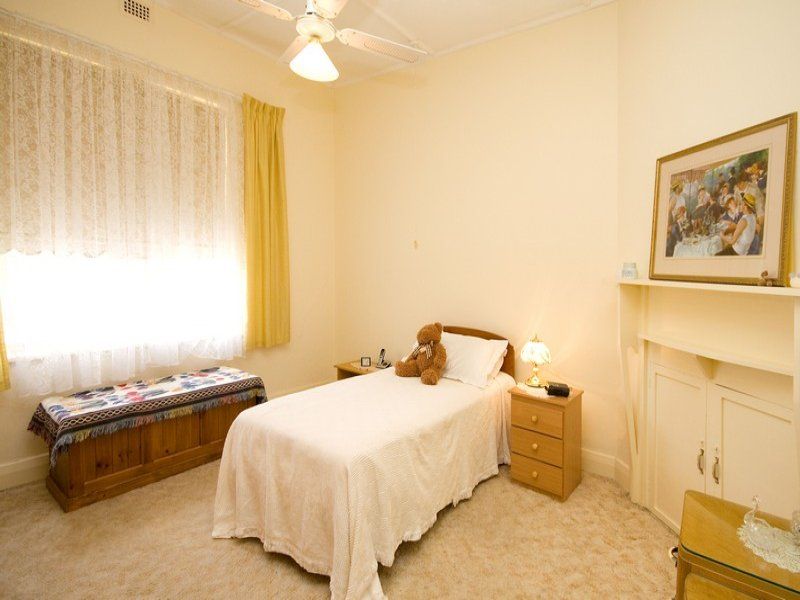 10 Hill St Kingswood 5062