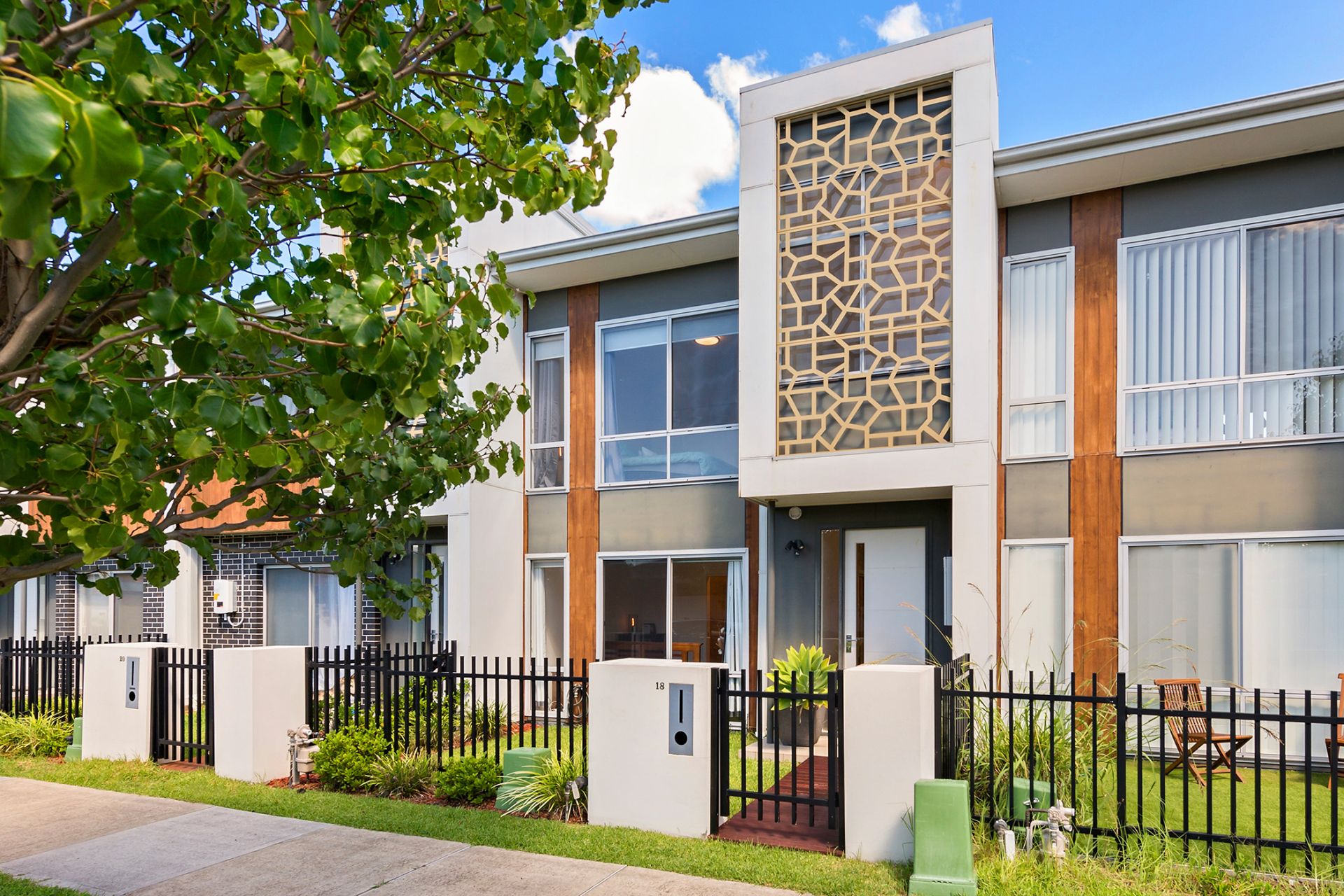 Real Estate For Sale 18 Coldstream Lane Gledswood Hills , NSW