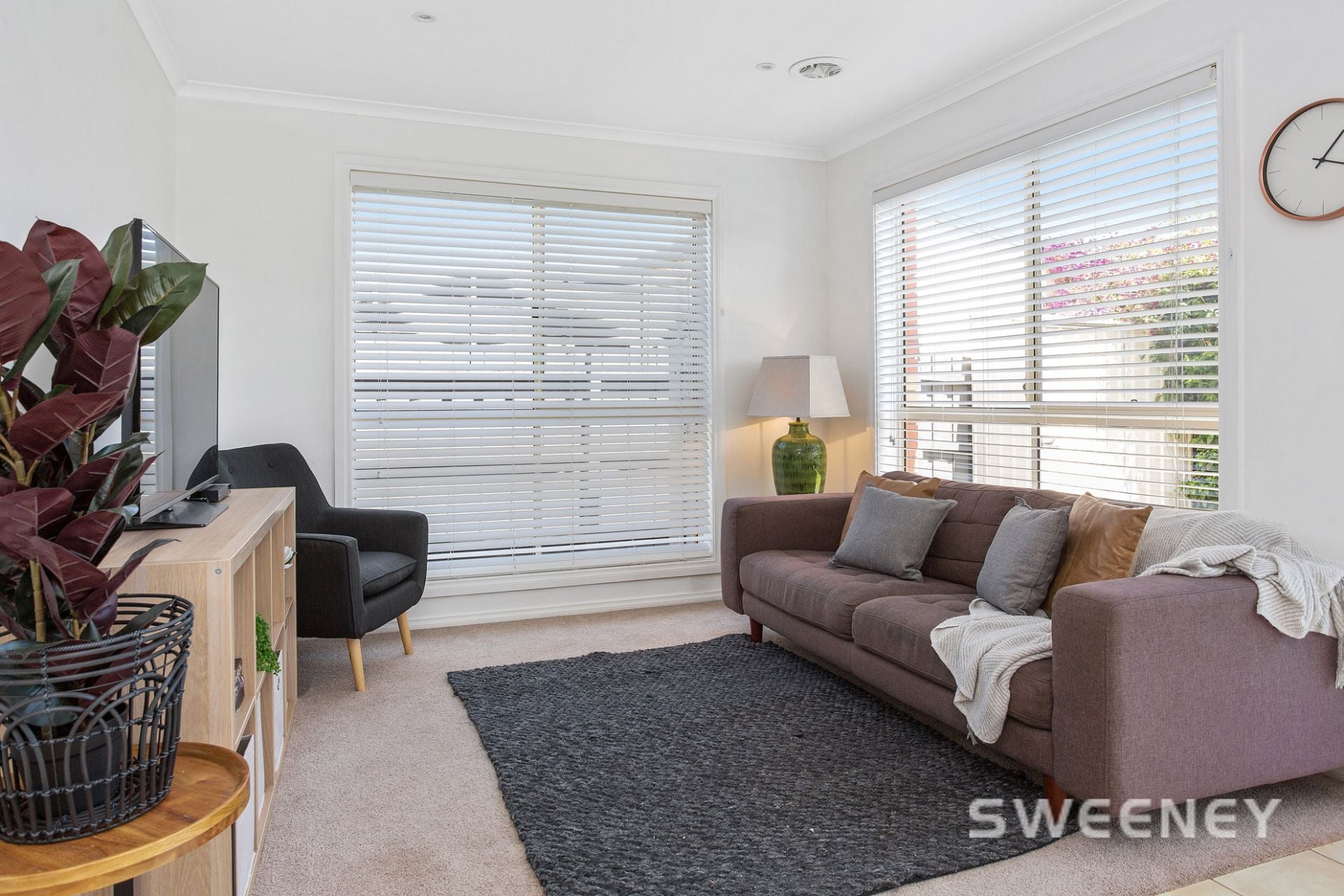2/16 Carruthers Court, Altona Meadows - Thumbnail 5