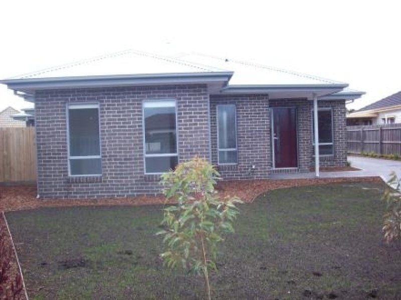 16 Cherry Avenue, Altona North - Thumbnail 2