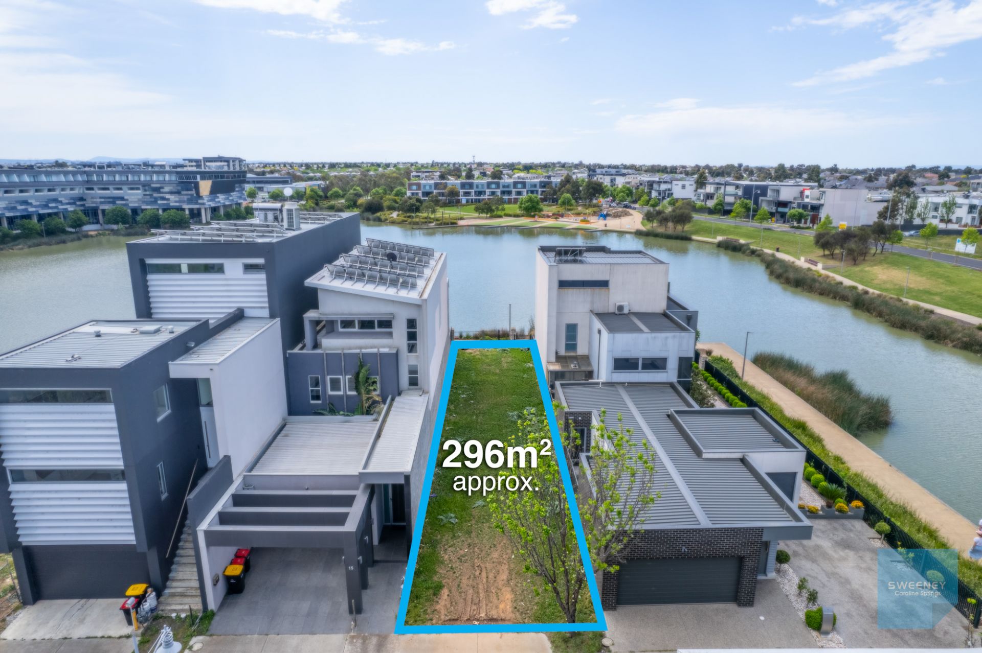 17 Caravel Lane, Caroline Springs - Thumbnail 3