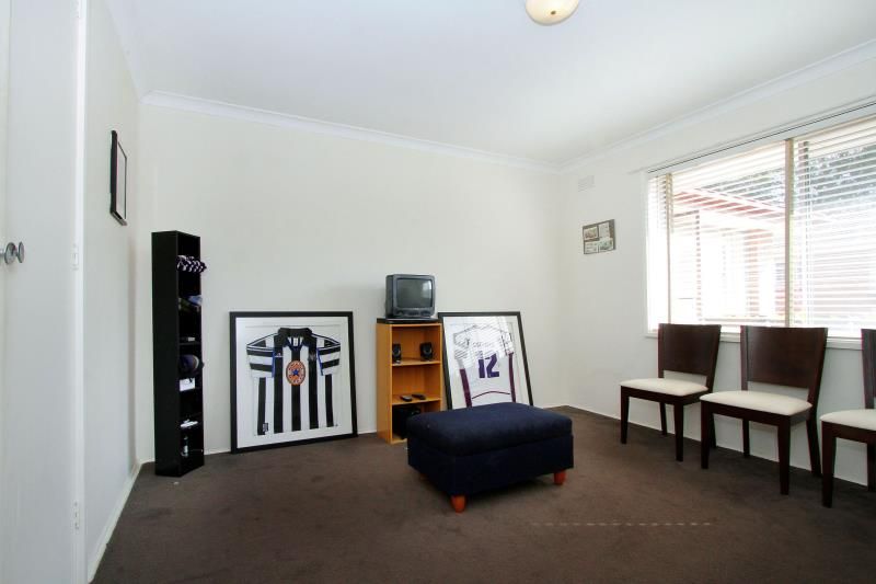 Look no further! Spacious two bedroom apartment ready to go!