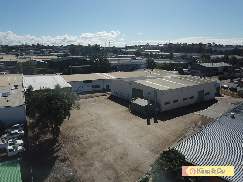 FREESTANDER WITH CRANES, CONCRETE YARD