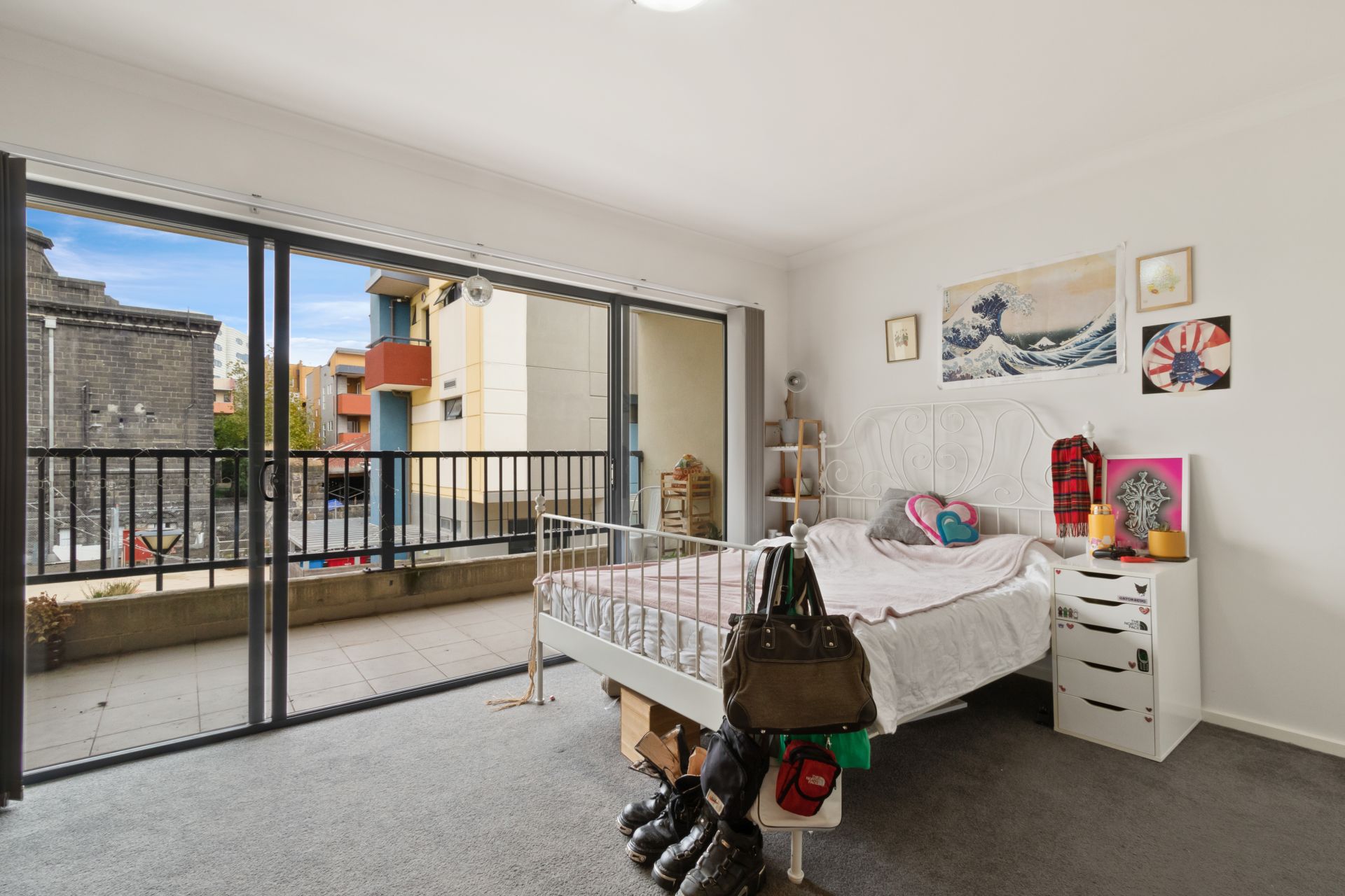 Easy Living In A Walk Everywhere Location