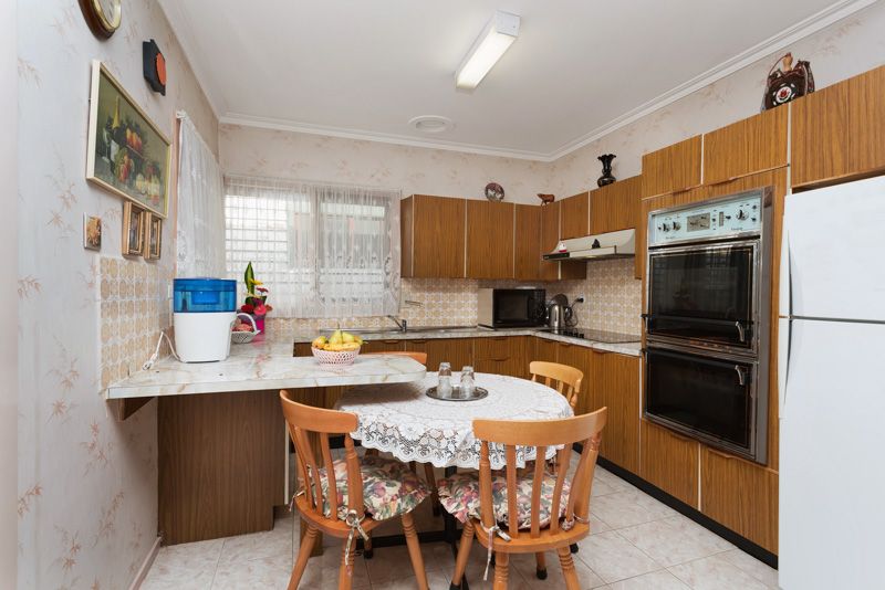 102 Creswick Street, Footscray - Thumbnail 8