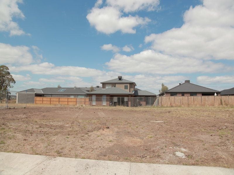 69 Goulburn Street MERNDA, Mernda - Thumbnail 2