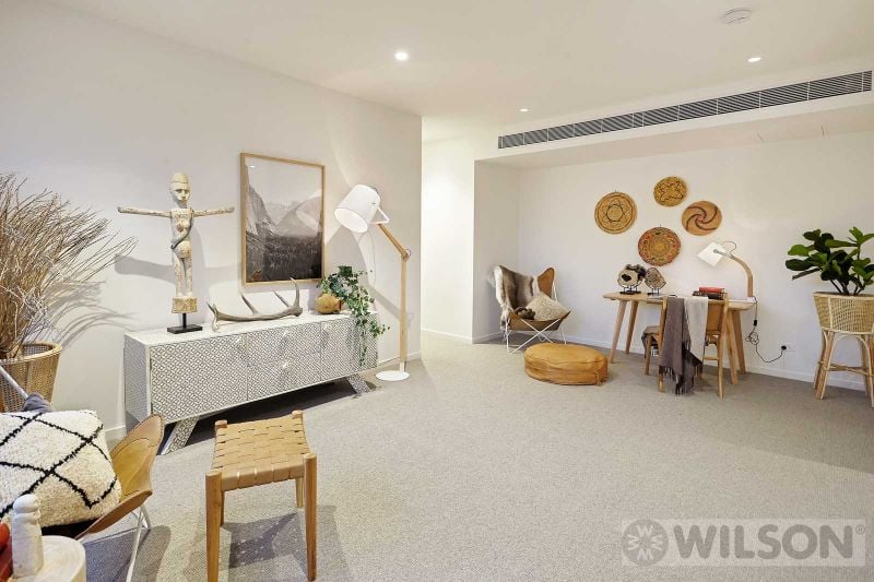 100 The Broadway, Elwood