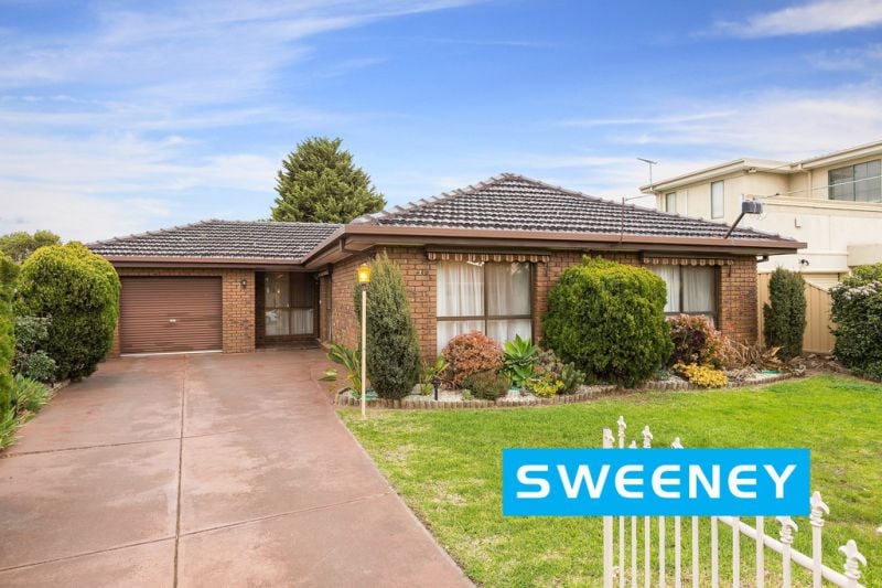 2 O'Shannessy Court, Altona Meadows - Thumbnail 2