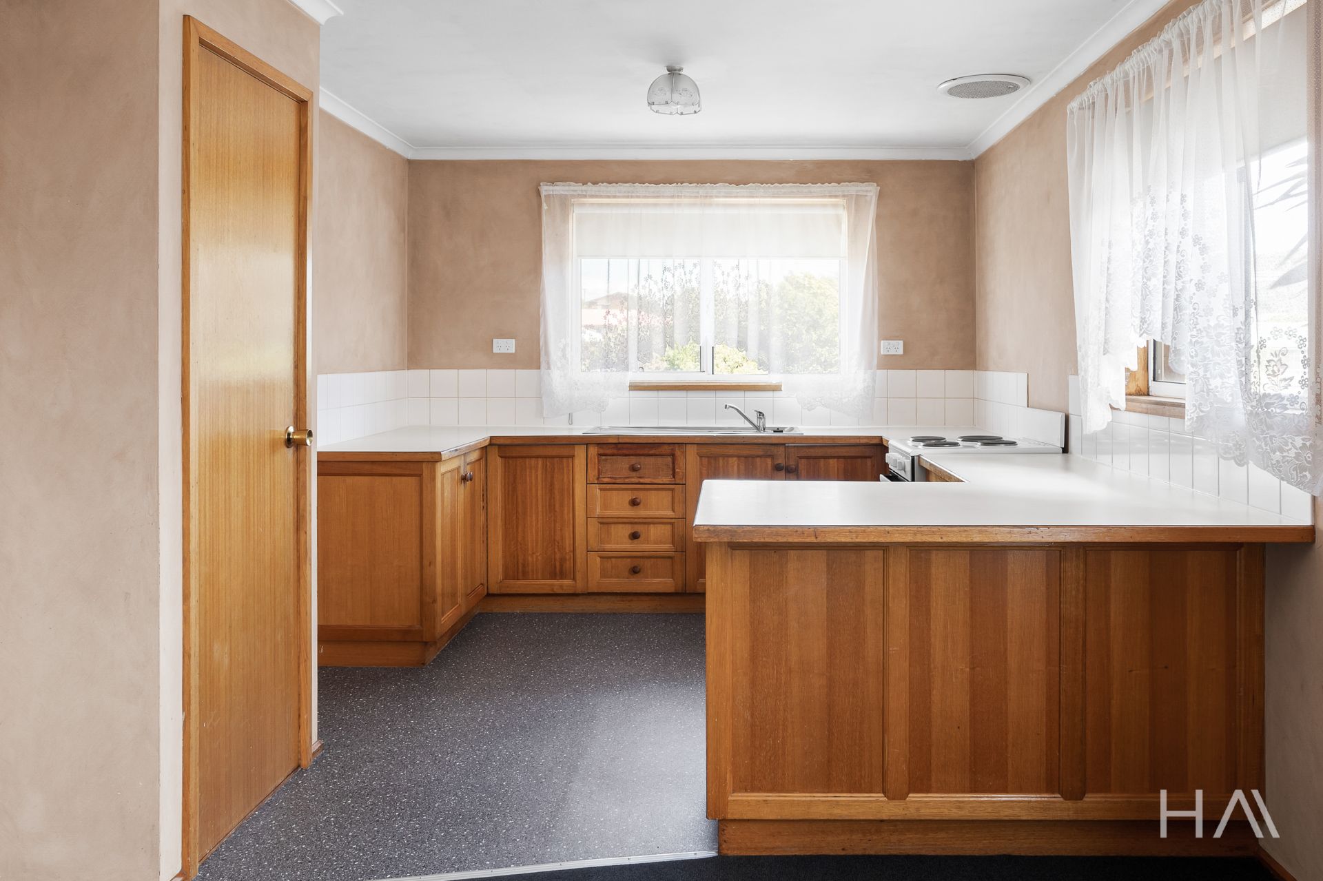11 Bowdens Road Hadspen, Hadspen - Thumbnail 4