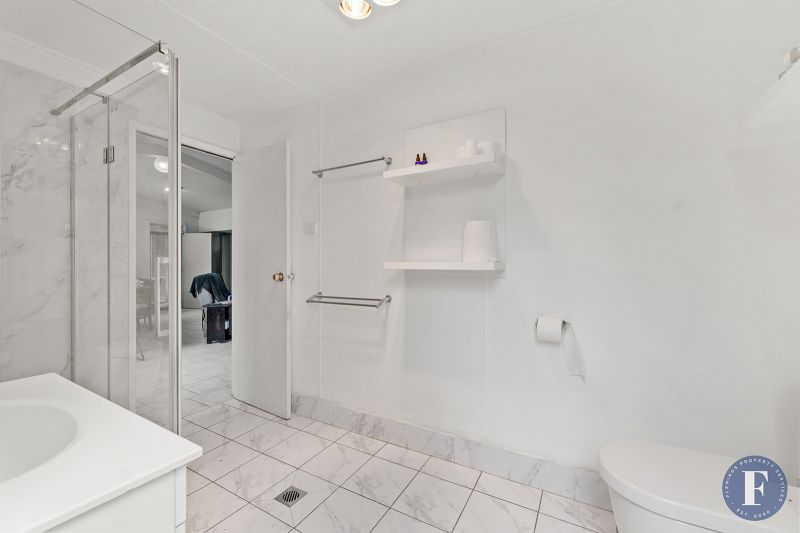 10 Ratho Road, Young | Flemings Property Services