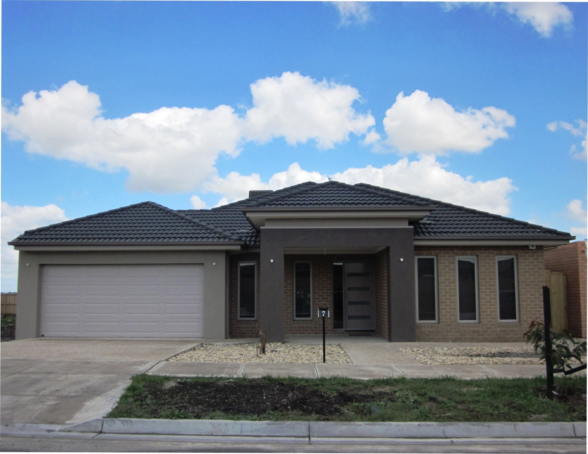 FOUR BEDROOM PLUS RUMPUS MASTERPIECE