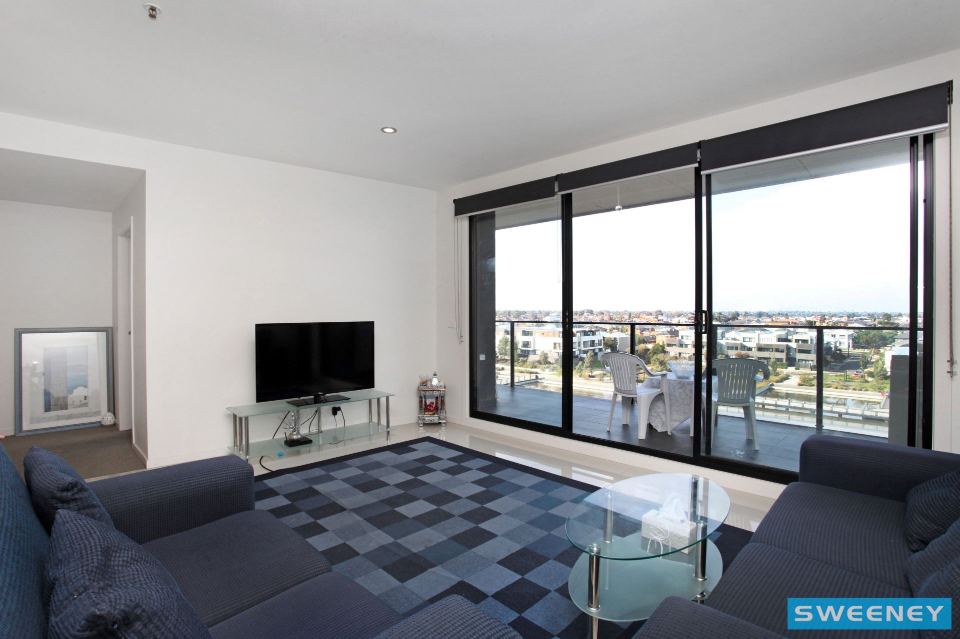 541/73 Lake Street, Caroline Springs - Thumbnail 5