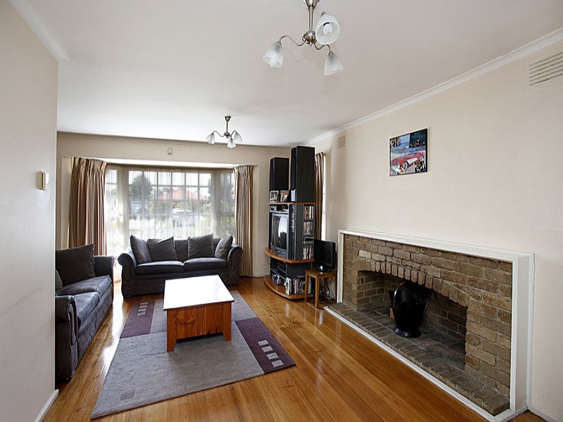 64 Jamison St Sth, Altona Meadows - Thumbnail 3