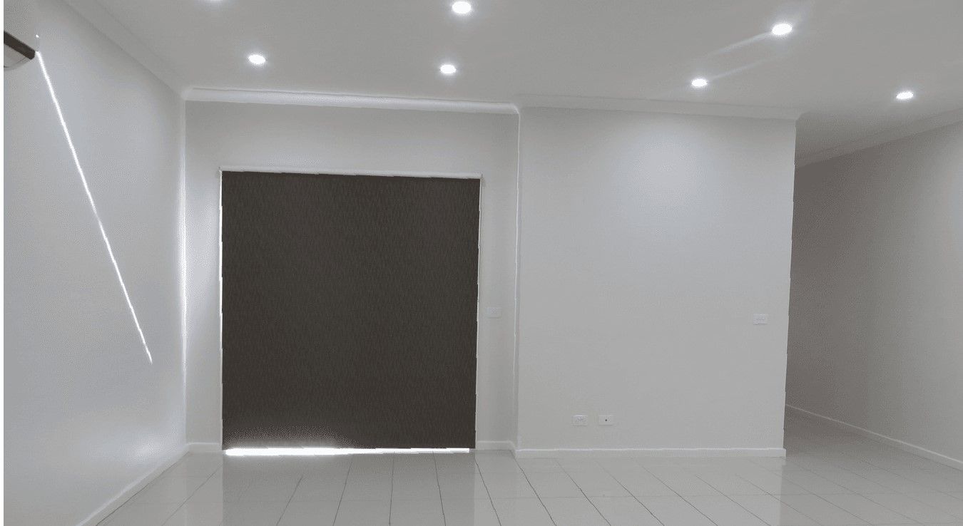 Spacious and well-presented town house!