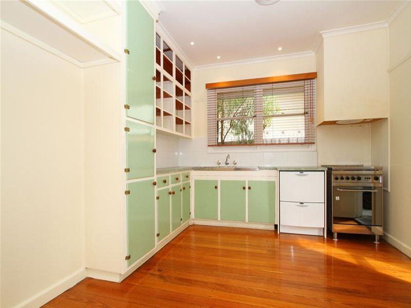 GREAT LOCATION GREAT HOME