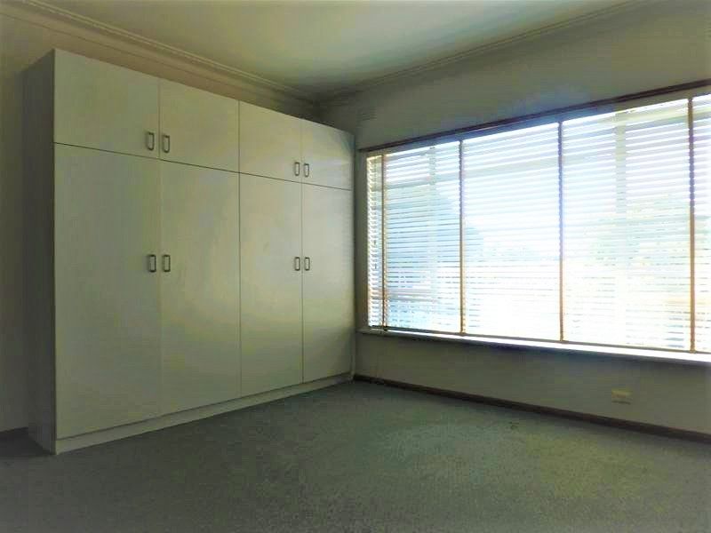 Quiet And Spacious Apartment