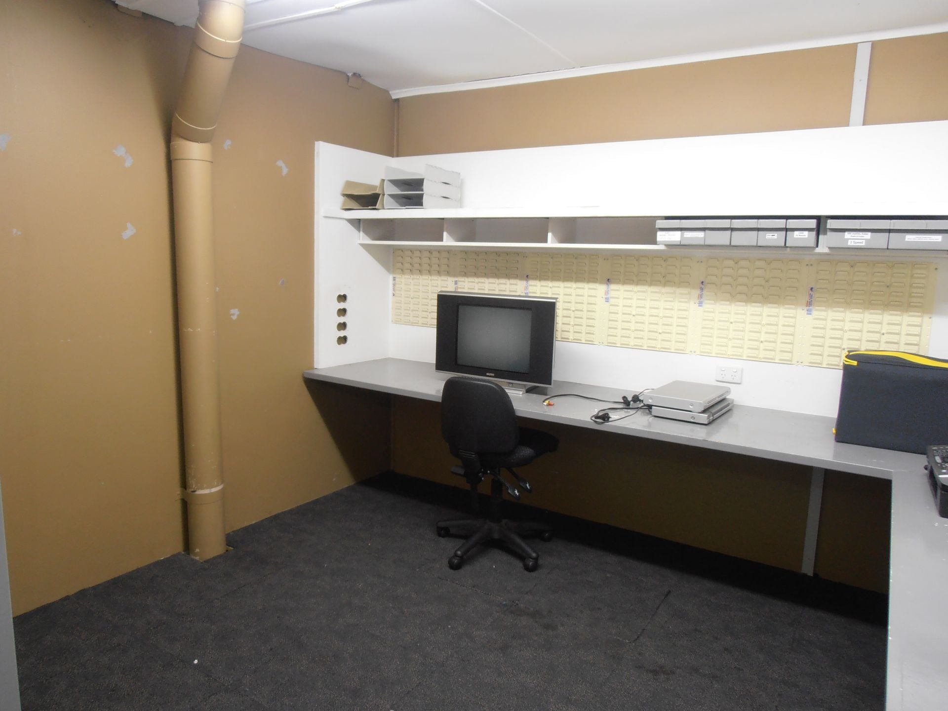 EXCELLENT LOCATION WITH AFFORDABLE RENTAL