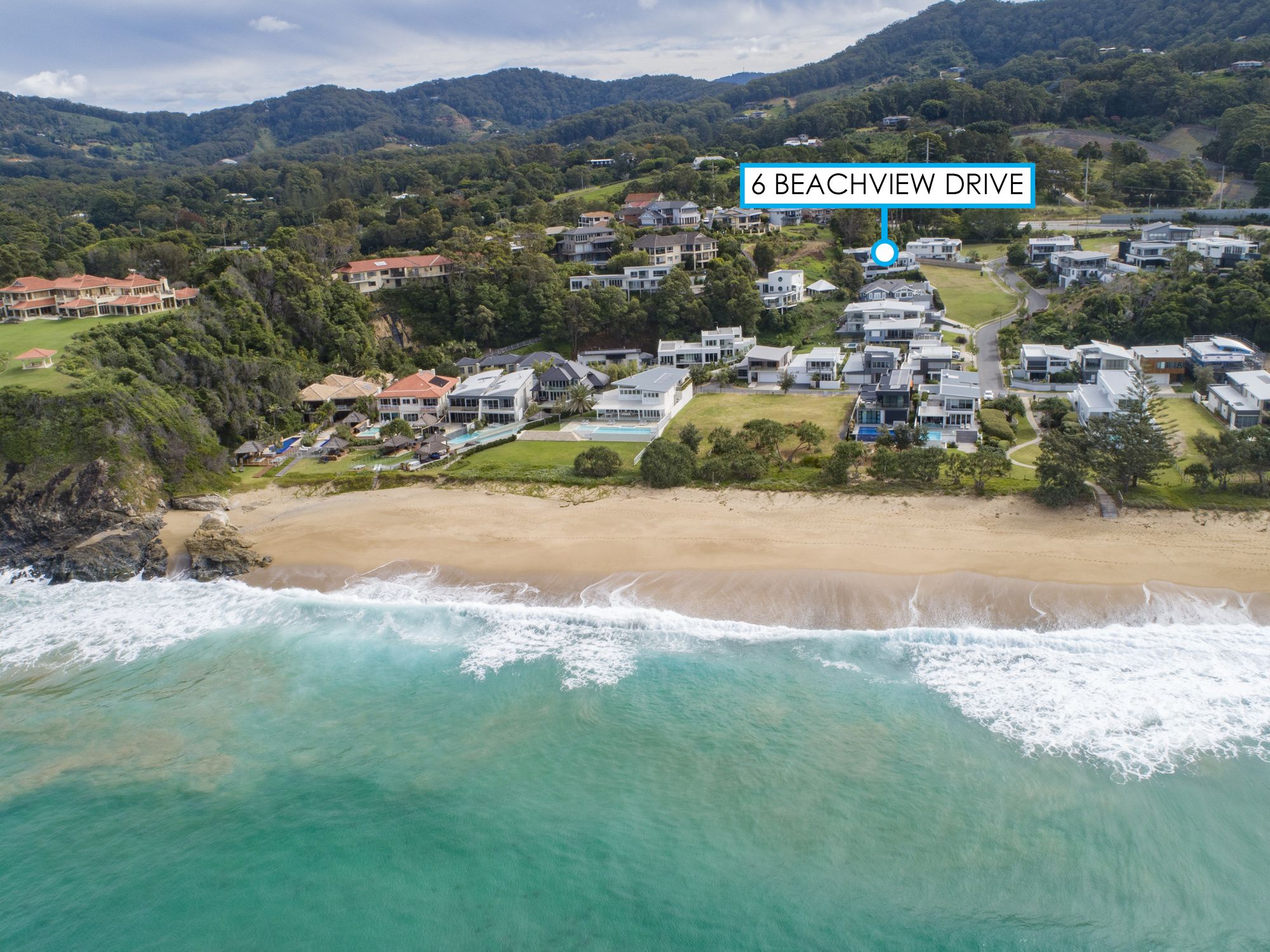 For Sale 6 Beachview Drive Sapphire Beach , NSW