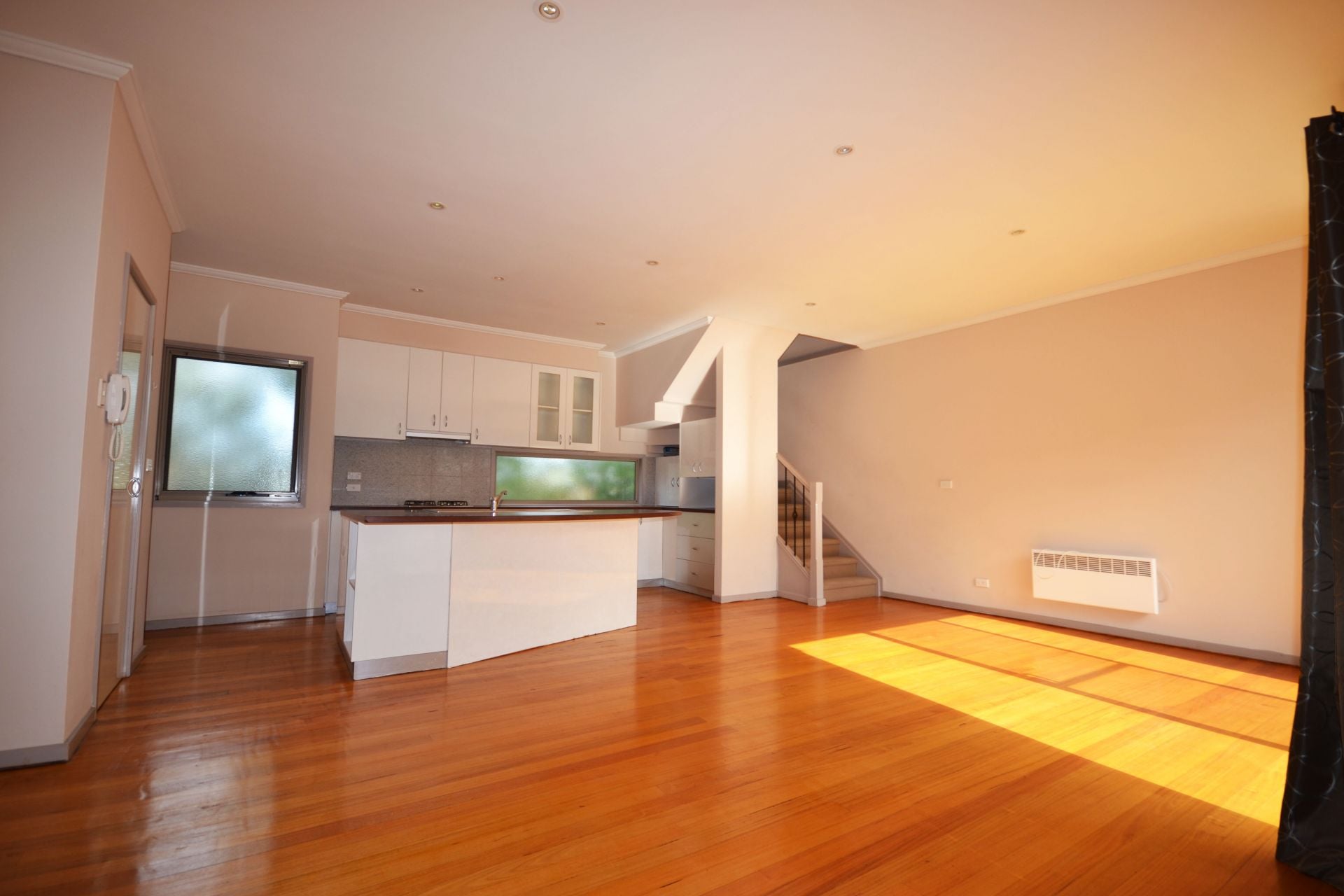THREE BEDROOM THREE FLOORS