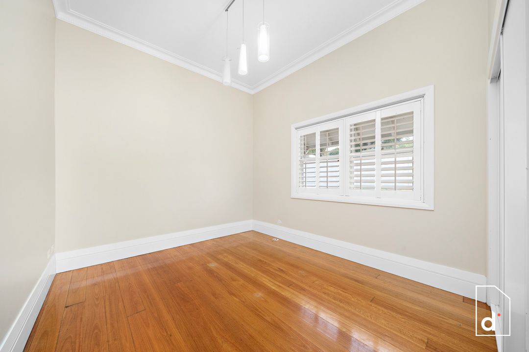 11 Willcath Street, Bulli NSW