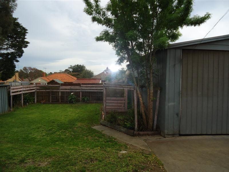 The Perfect Two Bedroom Family Home!