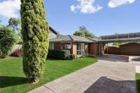 104 Eramosa Road East, Somerville VIC