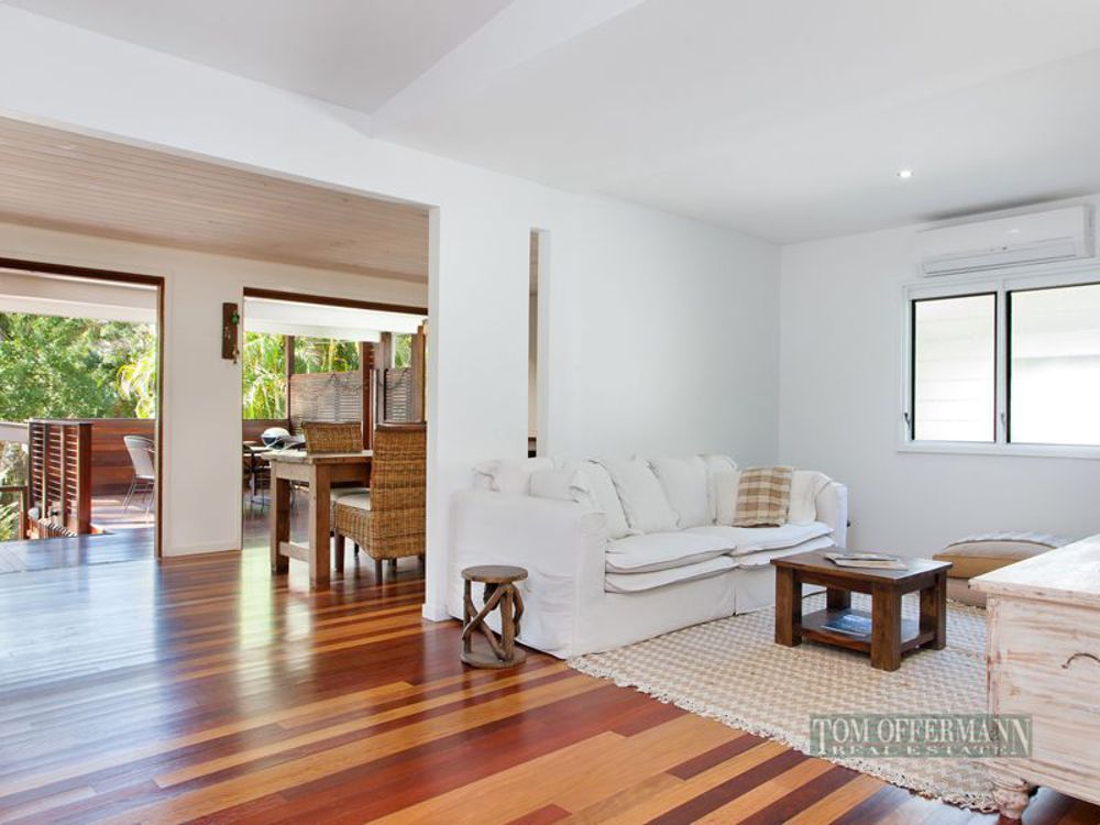 Real Estate For Sale 4 Morning Glory Drive Cooroibah , QLD