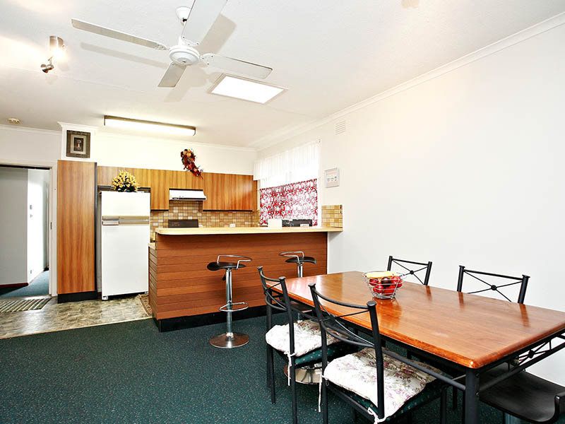 2 Raimeno Street LALOR, Lalor - Thumbnail 5