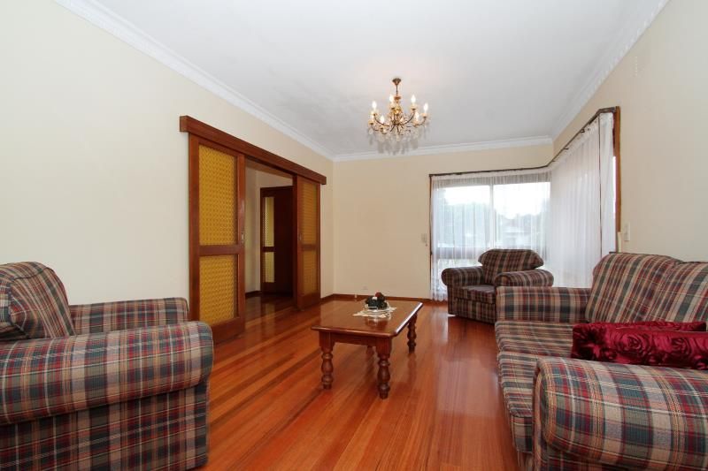 BEAUTIFULLY PRESENTED, METICULOUSLY MAINTAINED