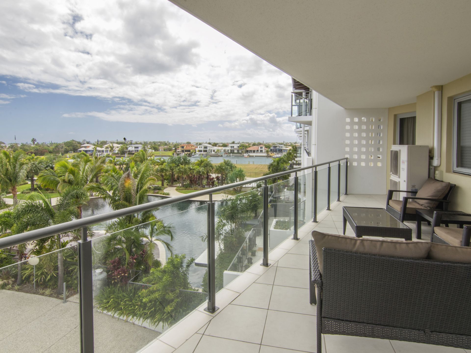 49/57 Grand Parade Kawana Island QLD, Kawana Island - Thumbnail 4