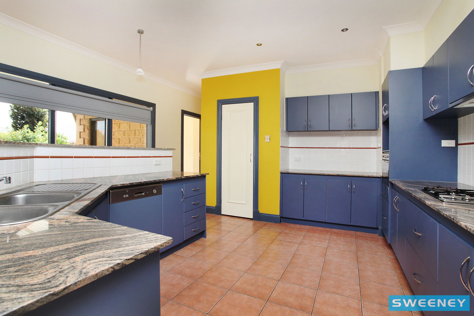 1 Stowhead Lane, Caroline Springs - Thumbnail 4