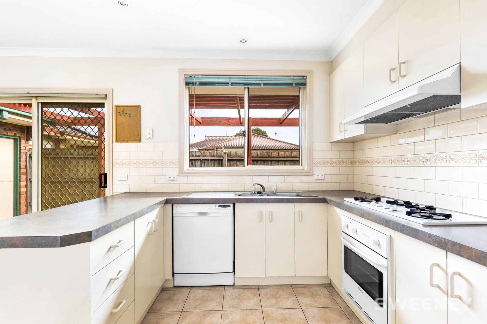 2/55 Nelson Avenue, Altona Meadows - Thumbnail 4