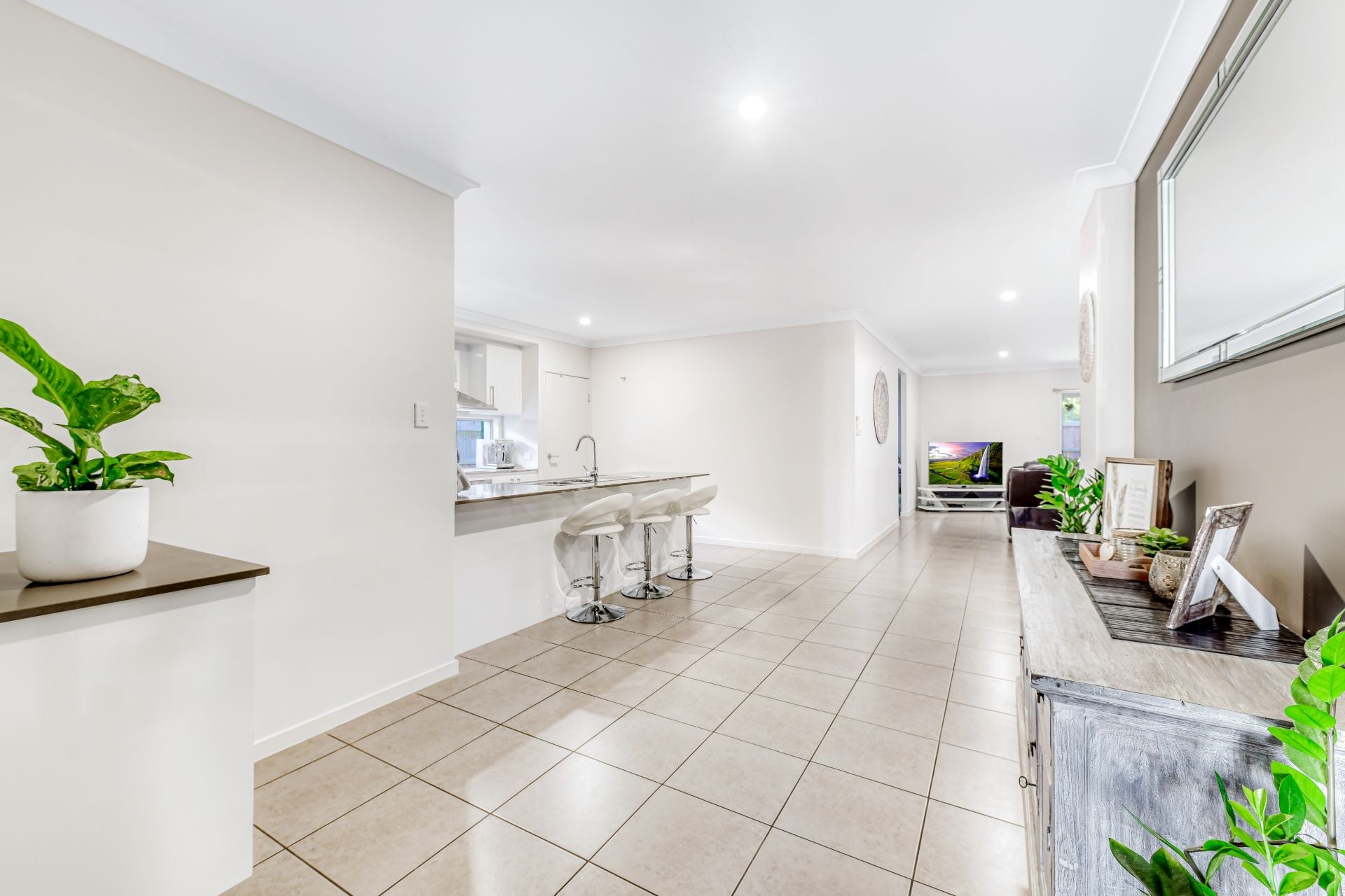 31 Sunshine Crescent Caloundra West QLD, Caloundra West - Thumbnail 5
