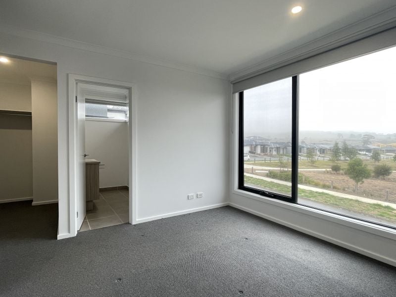 6 Malus View, Beveridge