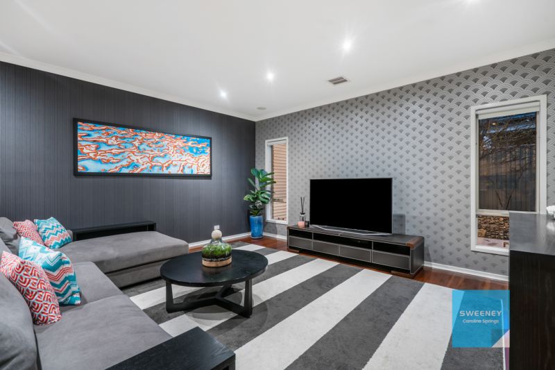 28 Kororoit Approach, Caroline Springs - Thumbnail 7