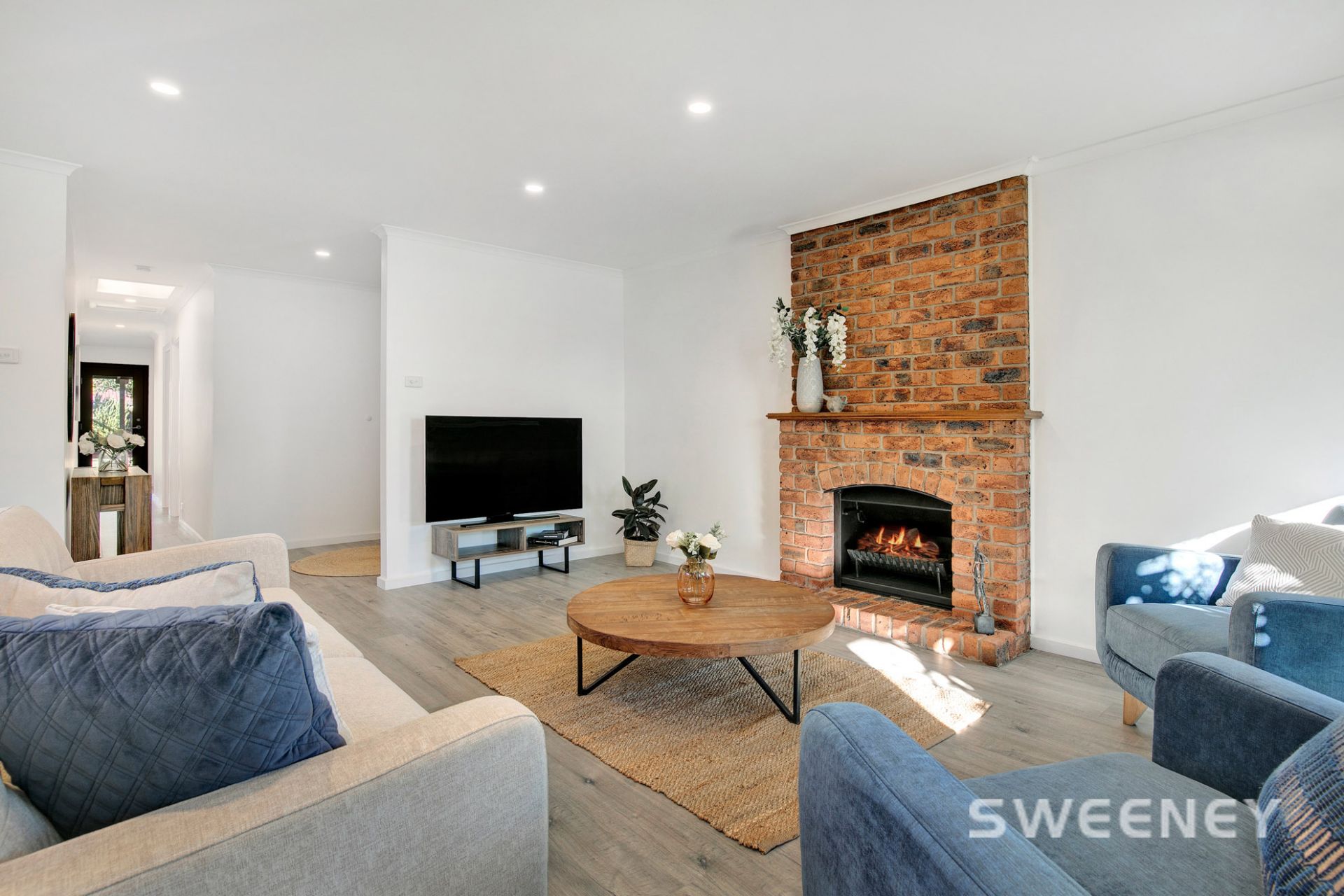 13 Rosebery Street, Altona Meadows - Thumbnail 2