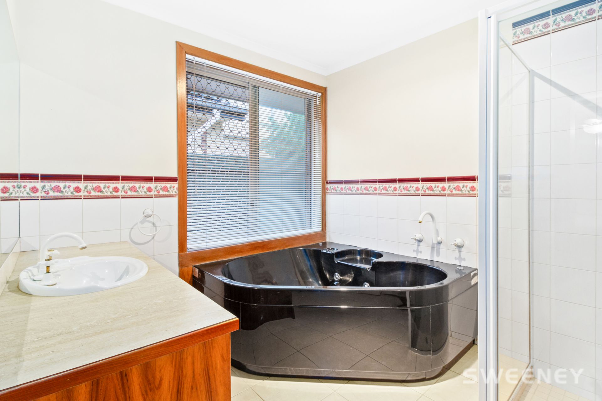 5 Heath Close, Altona Meadows - Thumbnail 8