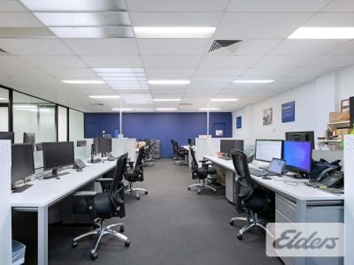 RARE GROUND FLOOR OFFICE ON MONTAGUE ROAD!