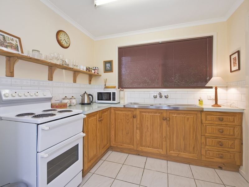 Unit 2/33 Pascoe Street, Apollo Bay, VIC, Apollo Bay - Thumbnail 3