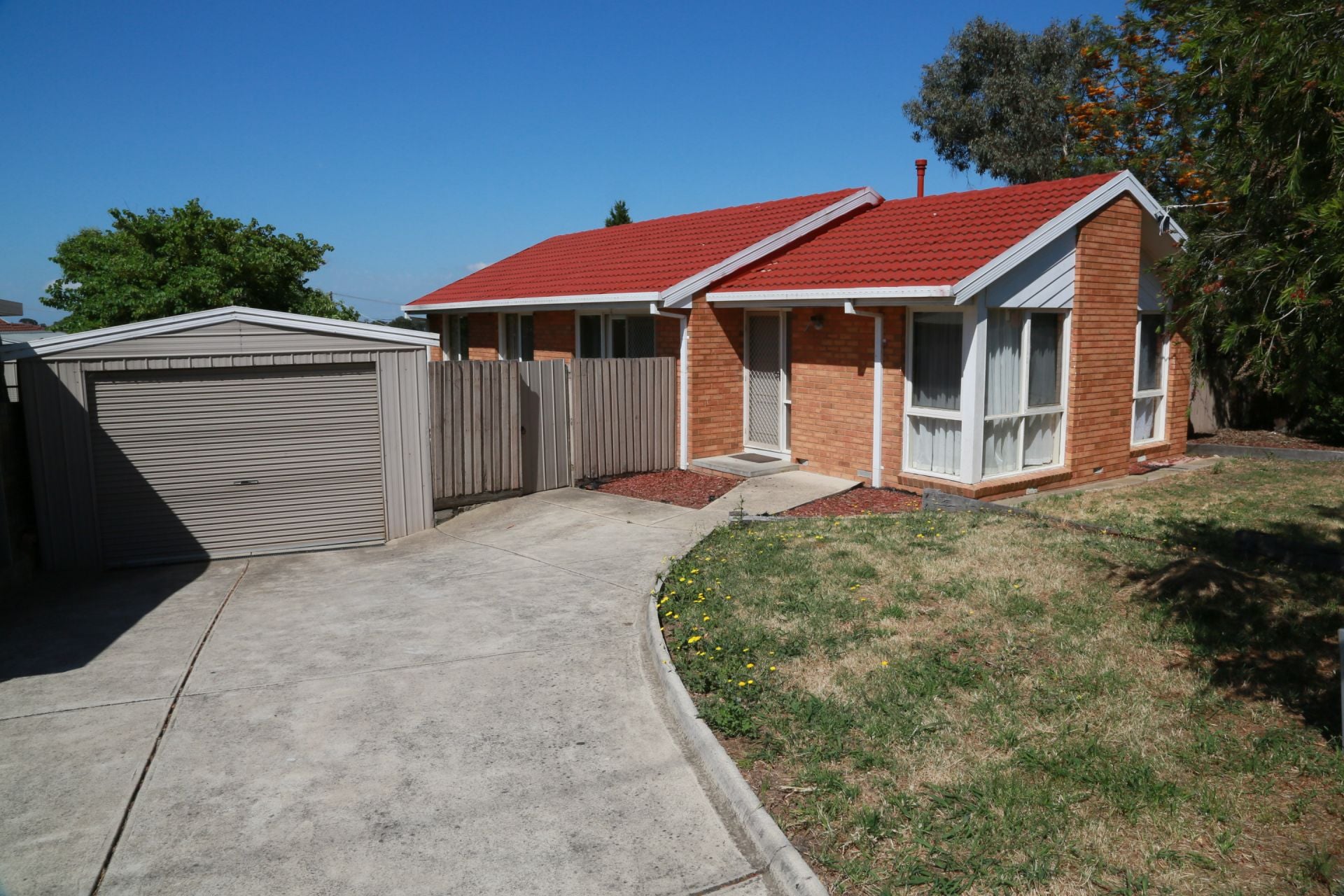 FAMILY HOME IN PRIME LOCATION