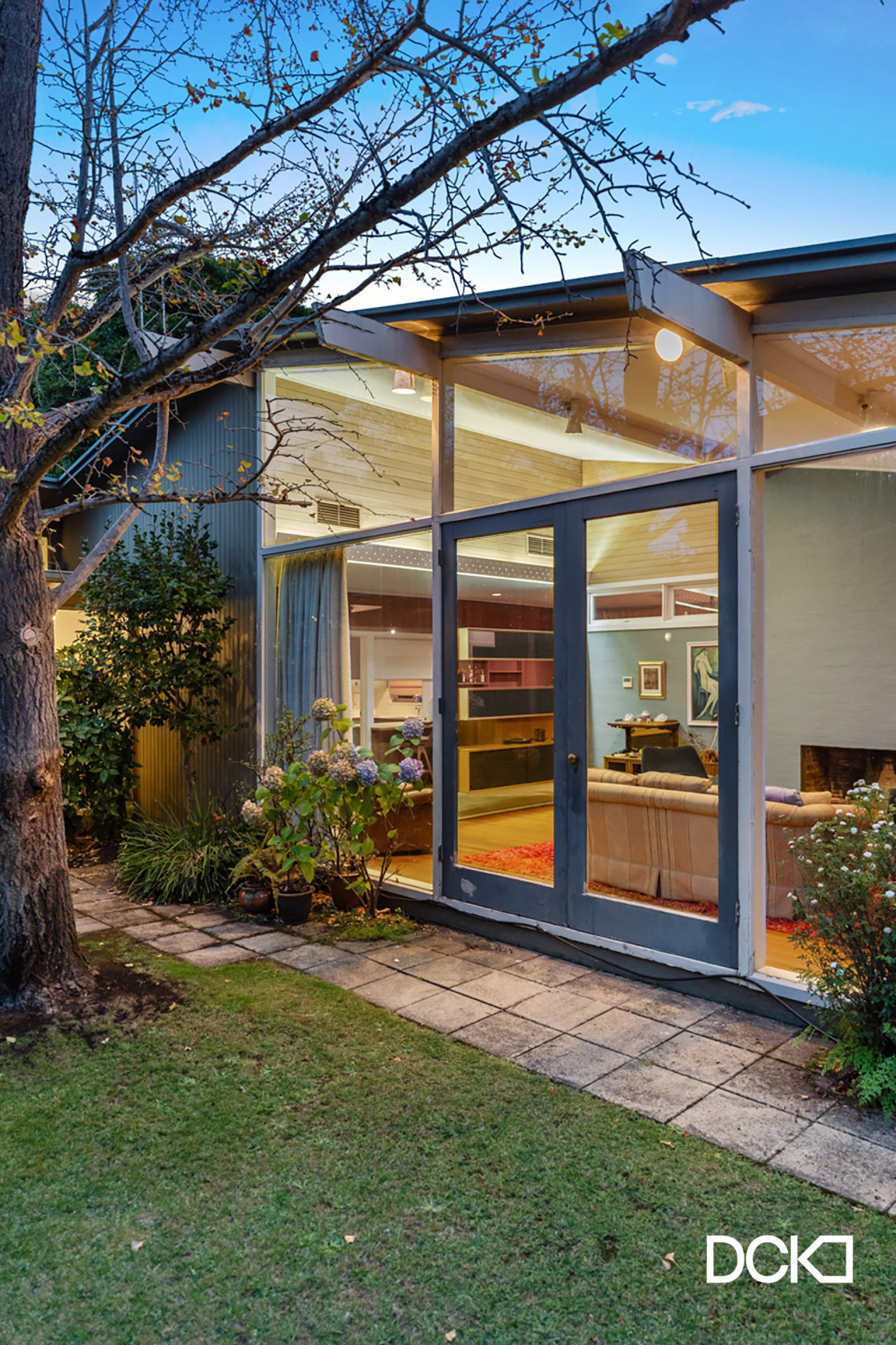 24 Harkness Street, Quarry Hill DCK Real Estate