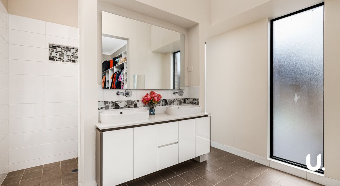 Colebee 4 Faxon Close