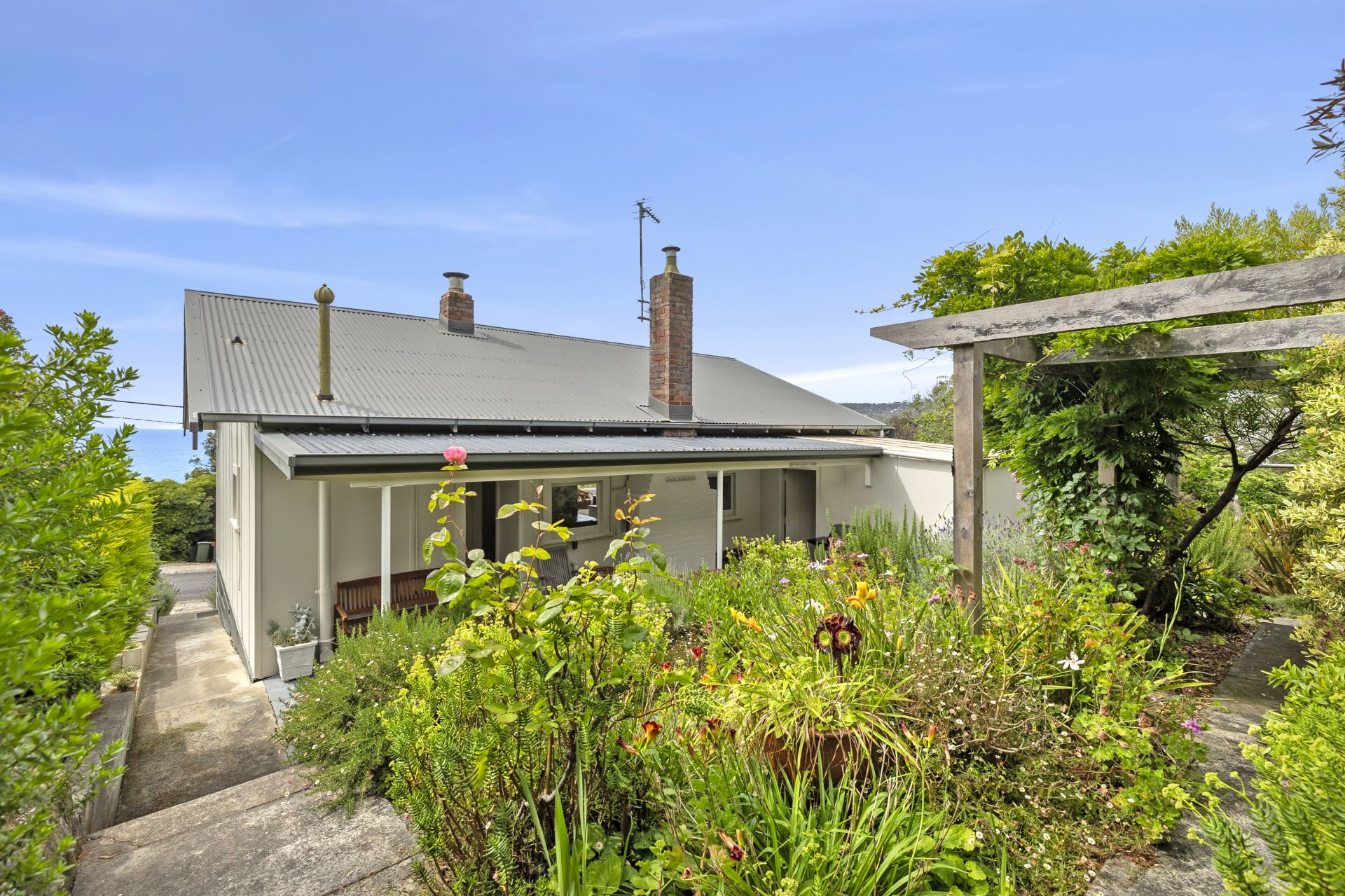 Real Estate For Sale 7 Dorman Street Lorne , VIC