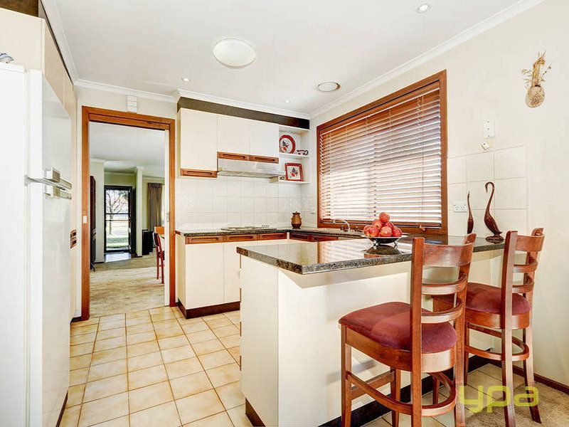12 Green Court, Altona - Thumbnail 6