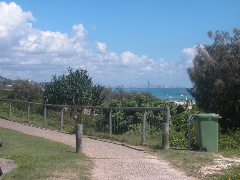 250 Pacific Parade BILINGA QLD, Bilinga - Thumbnail 5