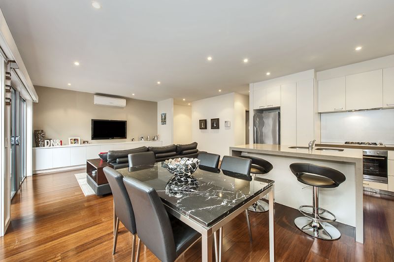 3/331 Orrong Road, St Kilda East - Thumbnail 3
