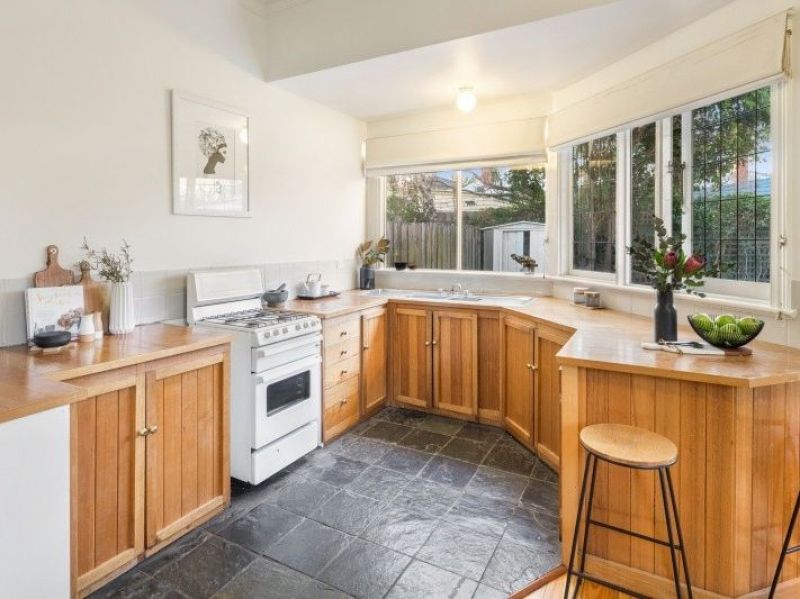 10 Thomson Street SEDDON VIC, Seddon - Thumbnail 8