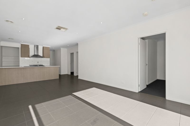 8 Guardian Street, Mickleham